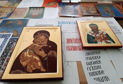 Епископ Игнатий побывал в иконописной школе кафедрального собора города Череповца