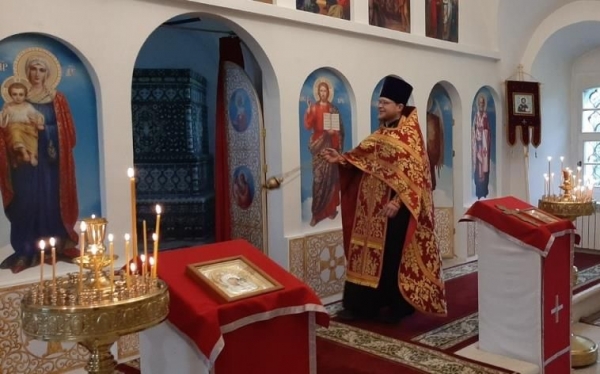 Память святителя Николая Чудотворца молитвенно почтили в Сергиевском храме Великого Устюга