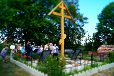 У поклонного креста на Спасской горе состоялась панихида