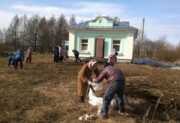 В Соколе готовятся к освящению первых венцов строящегося храма