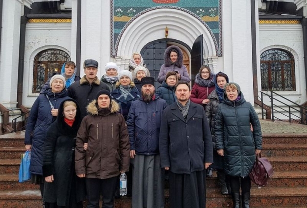 Прихожане Лазаревского храма города Вологды посетили святые места Переславской земли