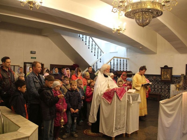 В посёлке Андога началась смена православного лагеря для учащихся воскресной школы