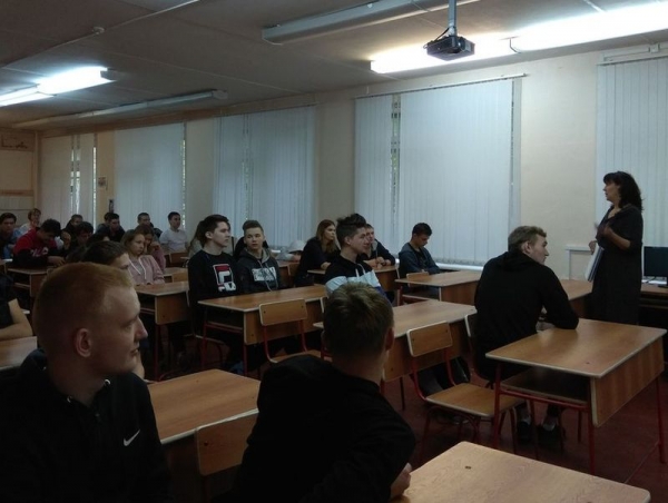 Педагоги воскресных школ проводят уроки в образовательных учреждениях Череповца
