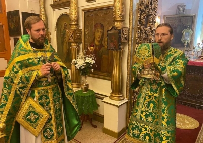 В день памяти преподобного Филарета Устюженского епископ Игнатий совершил Литургию в Казанском храме Устюжны