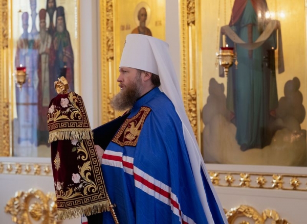 Митрополит Савва совершил всенощное бдение в кафедральном соборе в канун праздника Торжества Православия