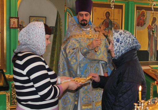 В Свято-Троицком храме села Кубенское встретили праздник Благовещения