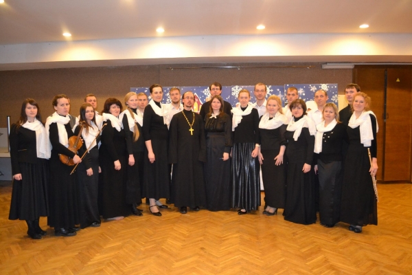 Молодежные хоры Вологодской и Череповецкой епархий провели рождественские выступления
