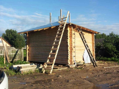 В деревне Василево полным ходом идет строительство часовни