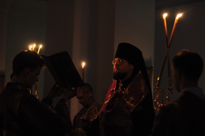 Епископ Флавиан совершил великое повечерие с чтением заключительной части покаянного канона прп. Андрея Критского