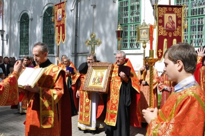 Епископ Флавиан совершил Литургию в Воскресенском соборе города Череповца