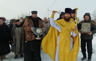 Прихожане Никольского храма деревни Лоптуново отпраздновали престольный день