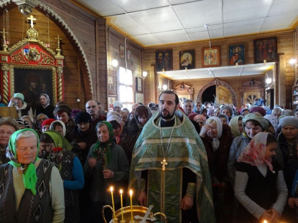 В сокольском храме Вознесения Господня отпраздновали Вербное воскресенье