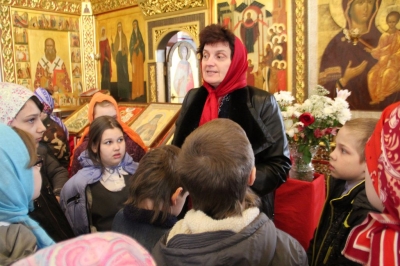 Череповецкие школьники в дни Светлой cедмицы посещают храм Рождества Христова
