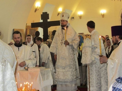 Епископ Флавиан в Троицкую родительскую субботу возглавил Литургию в храме Рождества Христова