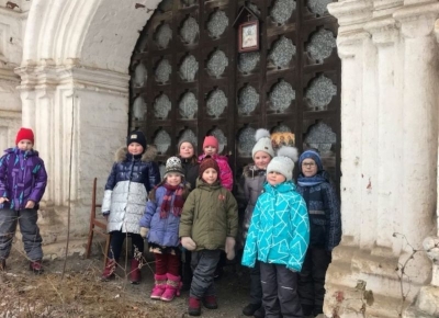 Воспитанники воскресной школы Стефановского храма познакомились с историей храмов и монастырей Великого Устюга