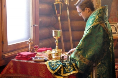 Епископ Флавиан возглавил богослужение в Ново-Леушинском женском монастыре