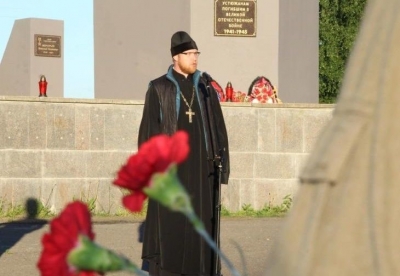 Священник Великоустюжской епархии принял участие в митинге скорби в день памяти начала Великой Отечественной войны