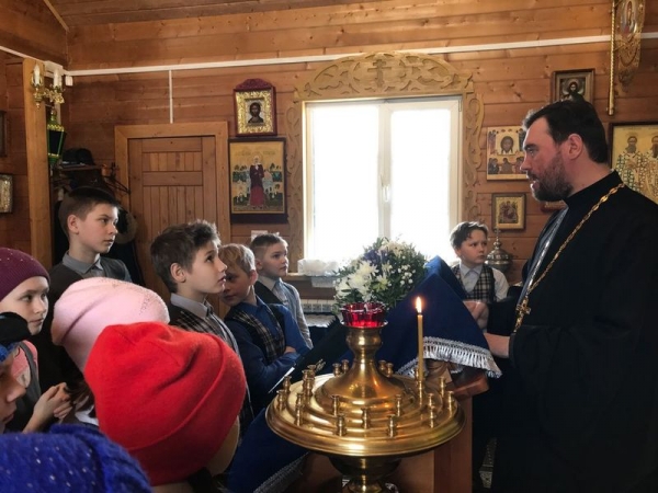 Сокольские школьники побывали в храме святого Иоанна Кронштадтского